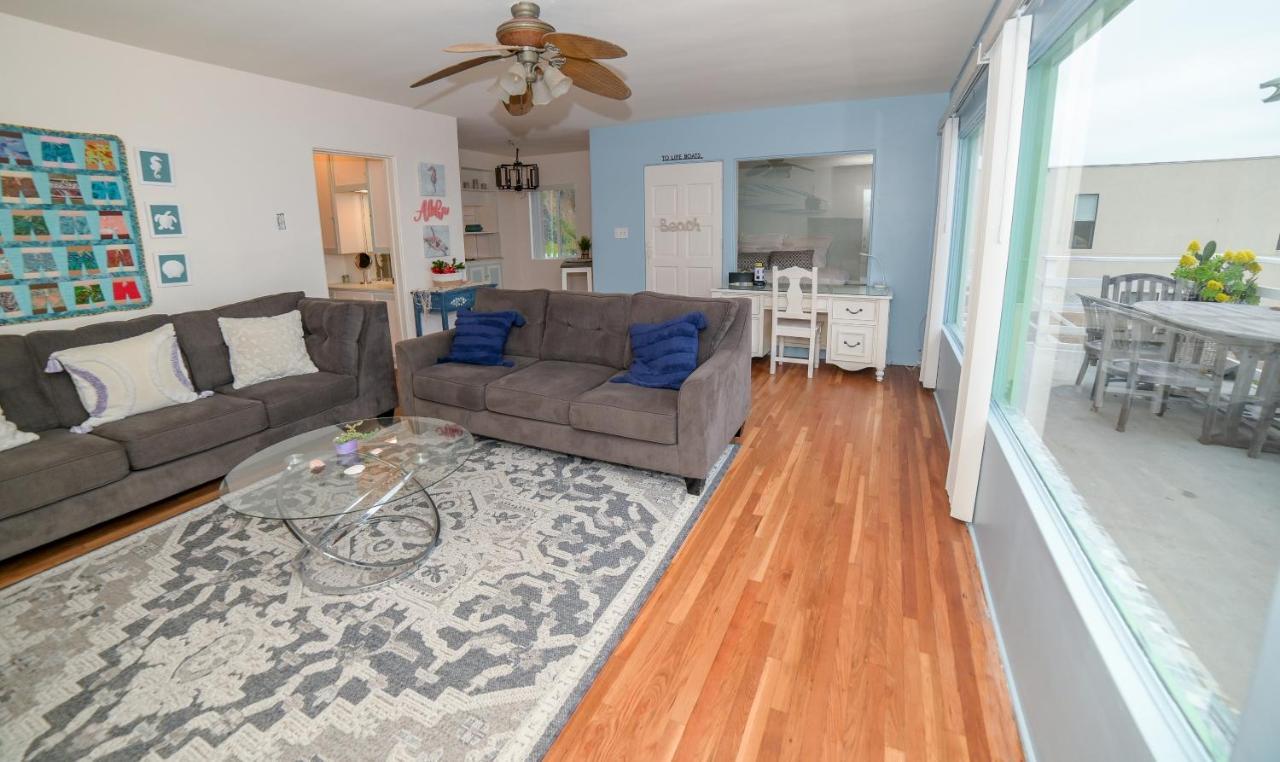 Beachfront Cottage Upper Unit 오션사이드 외부 사진