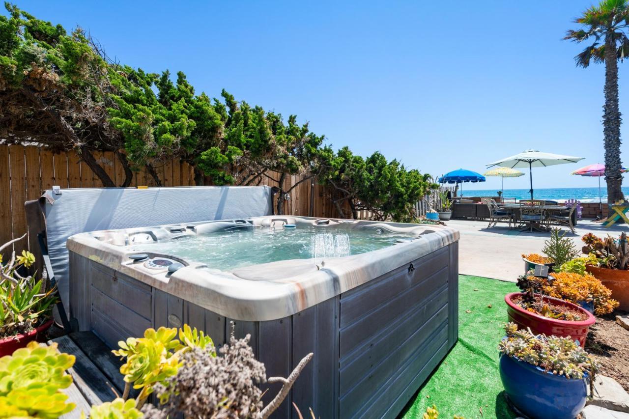 Beachfront Cottage Upper Unit 오션사이드 외부 사진